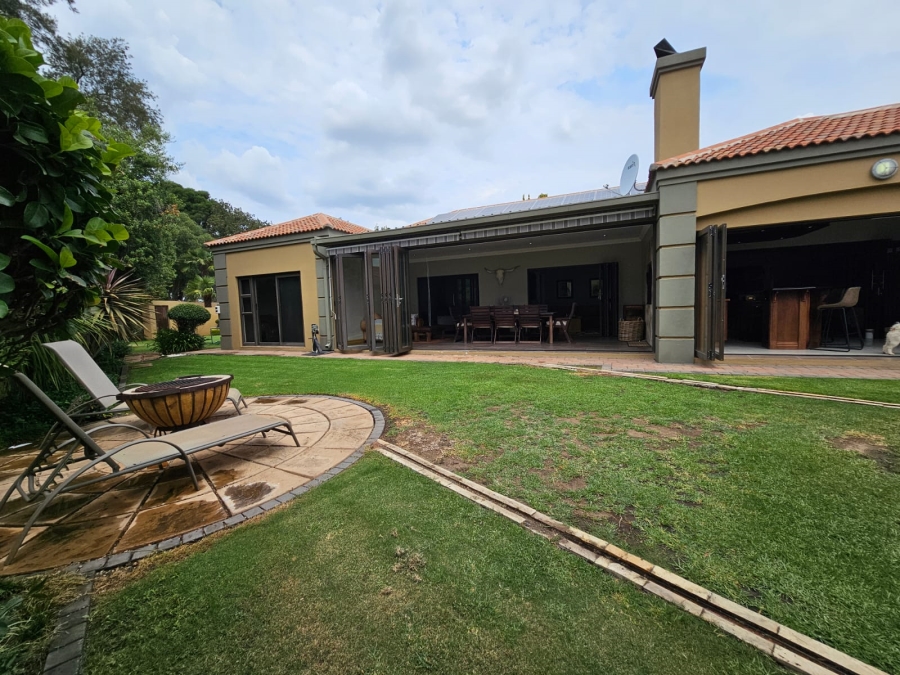 5 Bedroom Property for Sale in Jim Fouchepark Free State